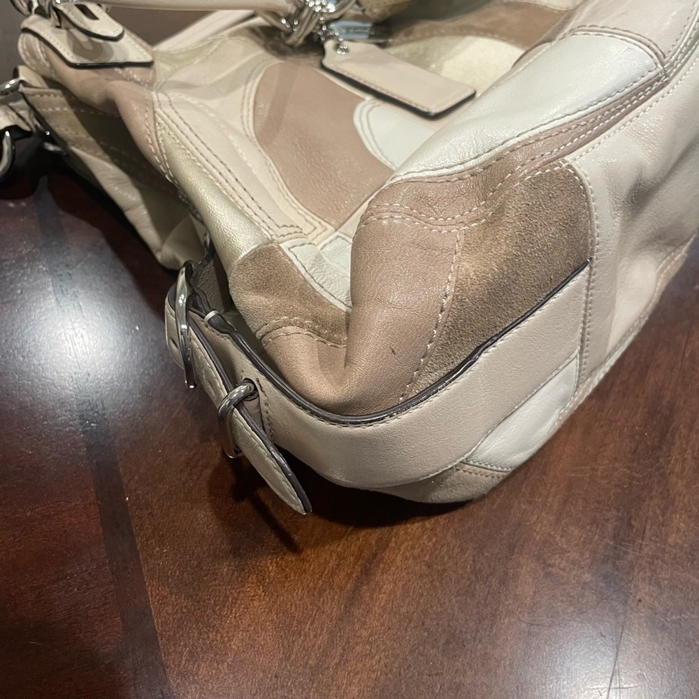 Like New Coach Patchwork Leather Shoulder Bag in … - image 12